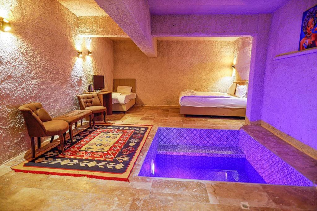 Hydros Cave Suit Üchisar Bagian luar foto